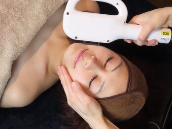 リレス(Riless)/フェイシャル　光