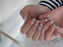 ラヴィッシュ(LAVISH)/くすみフレンチネイル