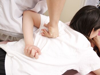 激痛ダイエット整体 八巻/肩甲骨にアプローチ!/肩こり