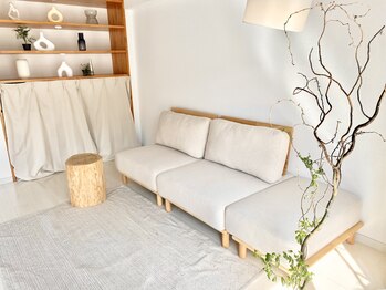 イハナ(IHANA)/店内スペース