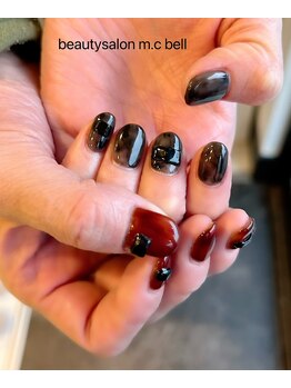 エムシーベル(m.c bell)/