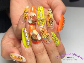 ネオンカラー☆スタッズネイル