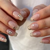 リアネイル(li’a nail)