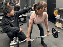 ドットネクストジム 博多店(.Next GYM)の雰囲気（日常にない負荷をかけることで、代謝を上げ脂肪を燃焼させます！）