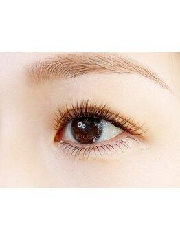 ボリュームのある目元にしたい