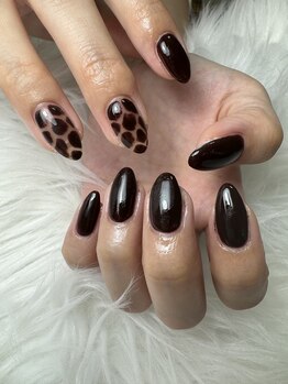 フラワーズネイル(flowers nail)/シンプル アニマルネイル