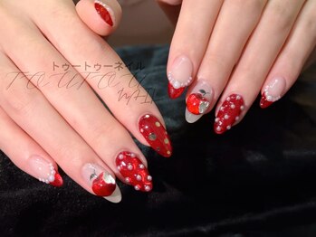 トゥートゥー(TOUTOU)/クリスマスネイル