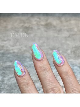 エメル(EMEL)/