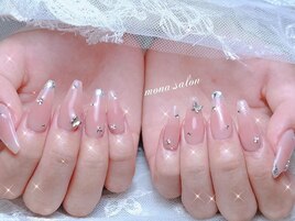 シンプルチークネイル