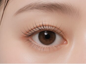 ショコラの写真/【大人ナチュラル×束感☆】毛質改善まつ毛パーマ/パリジェンヌで大人上品な女性らしい“魅せる”目元に♪