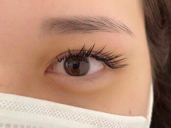 リアプリンセス(li'a Princess)の写真/【Mカールで目元がパッチリ♪】Mカール+アイシャンプ-+アイパックで自まつ毛を労わりながらモチの良さUP☆