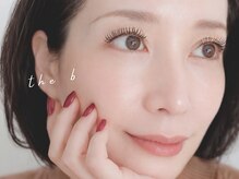 ザビー(THE B)の雰囲気（洗練とやさしさが続く、大人の目元へ。）