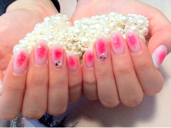 ネイルサロンアンドスクールエムズブロッサム(Nailsalon & school M's Blossom)/今大人気☆チークネイル