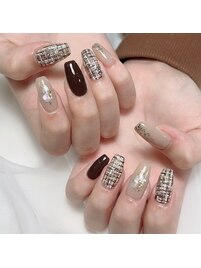 秋冬の定番『ツイードネイル』