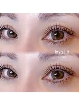 ヴィリアアイラッシュ(Vilia eyelash)/まつげパーマ/ラッシュリフト