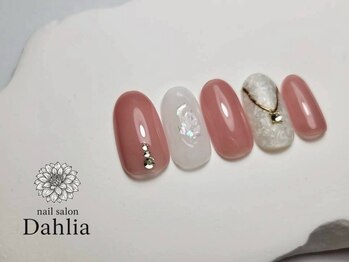 ダリア 辻堂(Dahlia)/＝定額＝　Rich