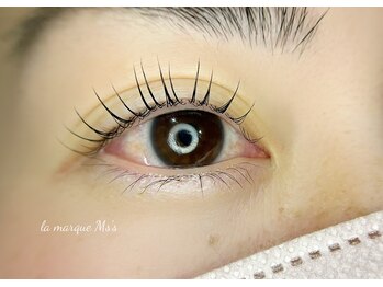 ラ マルク ミスズ(la marque Ms's)/パリジェンヌラッシュリフト