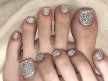ティファネイル 名古屋(Tiffa nail)の雰囲気（今夏のフットネイルはフラッシュやミラーがおすすめです◎）