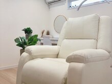 eyesalon yuri 【まつげパーマ・マツエク・眉毛・アイブロウ】