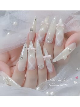 リンビューティー(Rin Beauty)の写真/長さだしもお任せください！あなたの指が一番キレイにみえる長さを提案いたします◎