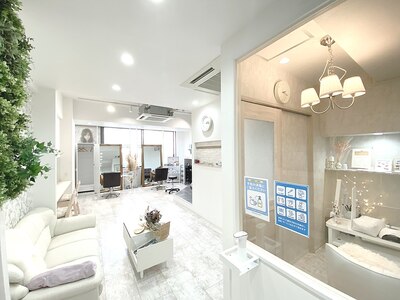 ≪美容室に併設したネイルサロン≫完全個室でゆったりとした空間