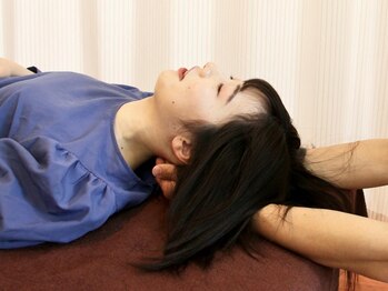 城東いまふく鶴見整体院/眼精疲労施術+整体