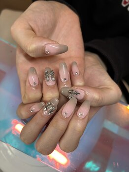 アヤネイルズ アンド アイラッシュ(AYA NAILZ.＆Eyelash)/100min アートコース