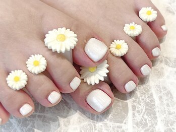 マヒナ(MAHINA)の写真/お洒落は足元から☆いつ見てもカラフル可愛い足先に【フットワンカラ-オフ込¥5,500】デザインコ-スも豊富◎