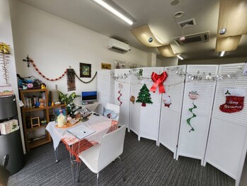 ワンコインマッサージ×ゼロ整体の写真/「何となく体が重い」は歪みのサイン!歴15年の熟練技術で原因へアプローチ!丁寧な検査で理想の体へ◎