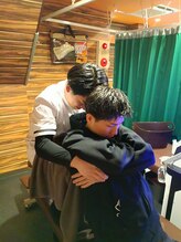 西新中央整骨院/B＆M背骨ゆがみ整体