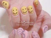 リル(RIRU)/アシンメトリーネイル