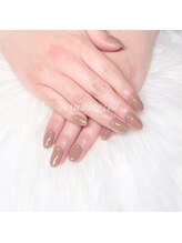 アムルーズ(Amoureuse)/ブラウンネイル♪