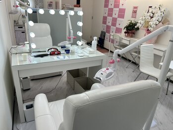 エクシアホワイトニング 秋田大町店/店内