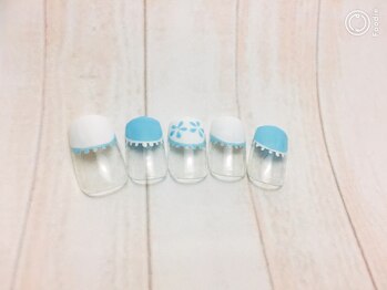 プライベートサロン イース/刺繍ネイル