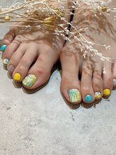 エム(em)/フットネイル