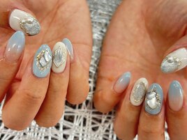 〇水色ニュアンスネイル