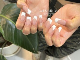 海外風フレンチネイル