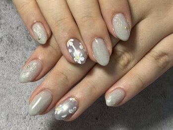 イデアル(Ideal)/【パラジェル】お花柄ネイル