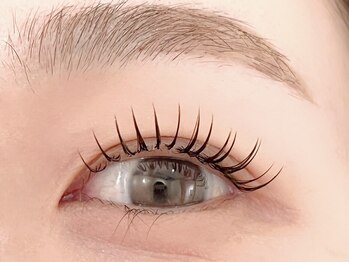 シルズ 神戸ウエスト店(cils)の写真/「キレイな目元をキープしたい」「無理のないペースで続けたい」…LEDエクステでお気に入りの目元をkeep♪