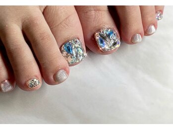 モストネイル 五日市店(MOST nail)の写真/丁寧なケアで指先を美しく保つ！ケア込メニュー多数ご用意♪日頃ハンドネイルができない方にもオススメ◎