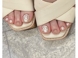 シェル フットネイル ベージュ