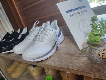 フットファースト 浜松天竜川店/内観