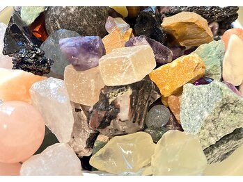 キヨラカ(氣浄華 kiyoraka)/数種類の天然石♪