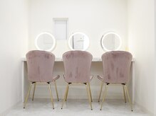 Q2.メイク直しスペースやヘアアイロンはありますか？［梅田/茶屋町］