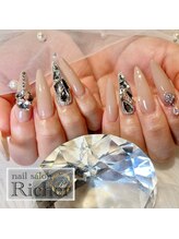 エスフィーネイルサロン リシェル(Esfy nailsalon Richer)/シンプルキラキラネイル