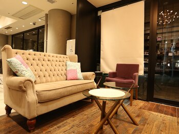 シルフ 三田店(Sylph)/サロン内観