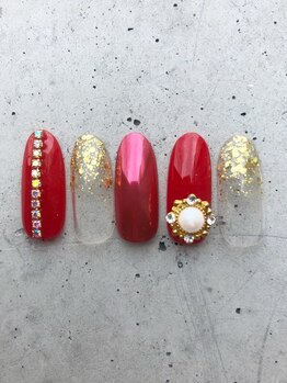 サロンストロベリームーン(Salon Strawberry Moon)/ミラービジューネイル