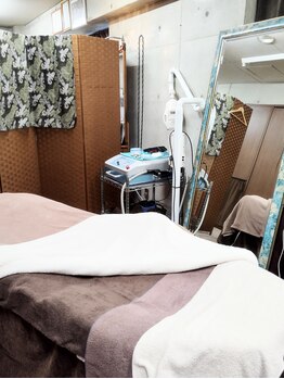 ピュアタイム 3.5.8/女性専用で完全個室専門サロン