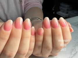 花びらネイル