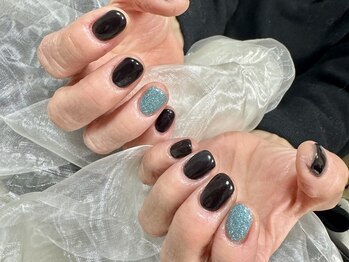 ヒラソルネイル(Girasol nail)/ワンカラーネイル